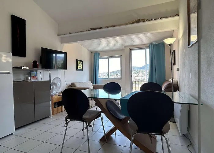 Apartment 3 Pieces 5 Couchages Sur Bn090-f18 Banyuls-sur-Mer